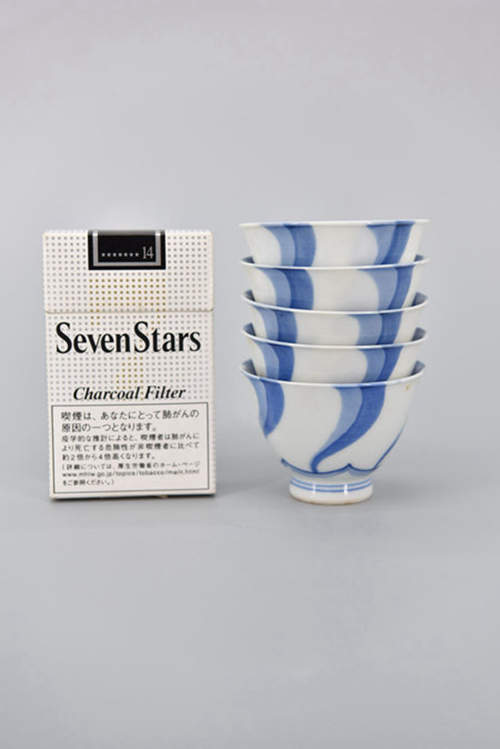日本京烧名工 井上春峰（1929年生）父亲是昭和时期著名的平安陶工 青花 薄胎杯 5杯