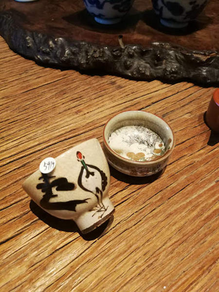 高杯，高5cm口径6cm    报价 500
矮杯，高3cm口径6.5cm